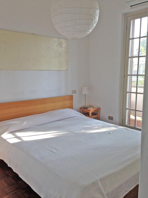 Holiday Home Villetta Cinquale Bagian luar foto